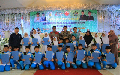 Pelaksanaan Wisuda Santri TPQ dan Wisuda Hafidz Juz 3